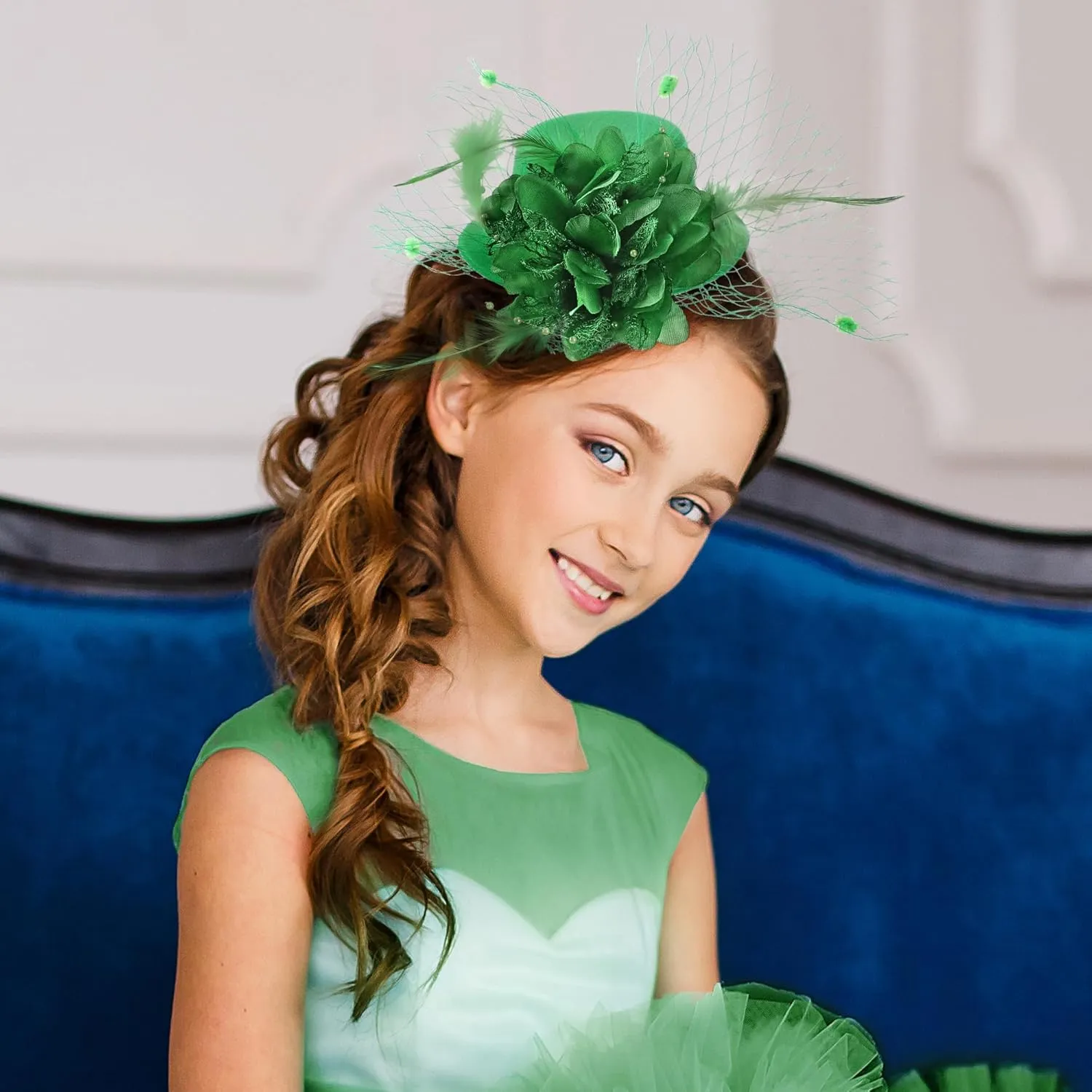 Mini Green Fascinators Hat - Elegant 2025 Kentucky Hats with Clip 1920s 50s Victoria Pillbox Tea Party Derby Cap with Flower and Veil for Women Ladies Girls Cocktail Costume Accessories
